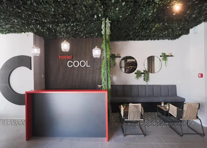 Хостел Cool , Сплит