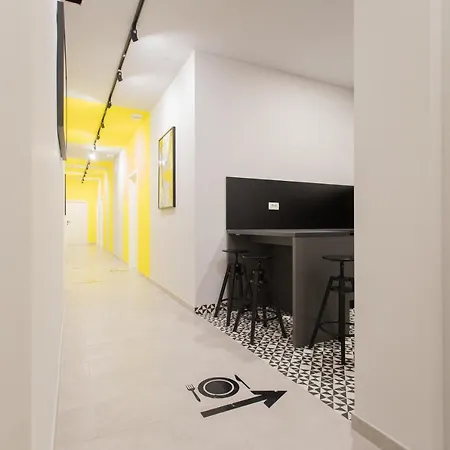 Cool , بيت شباب *