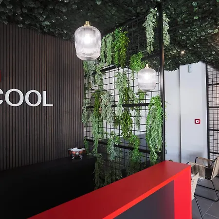 بيت شباب Cool ,